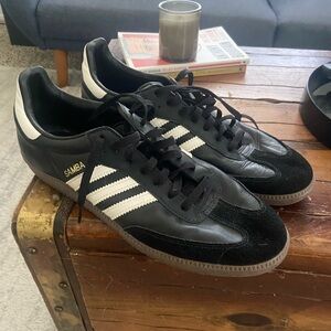 Sambas size 12 like new